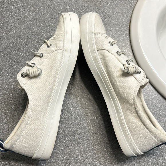 Sperry White Sneaker size 9 - Picture 4 of 5
